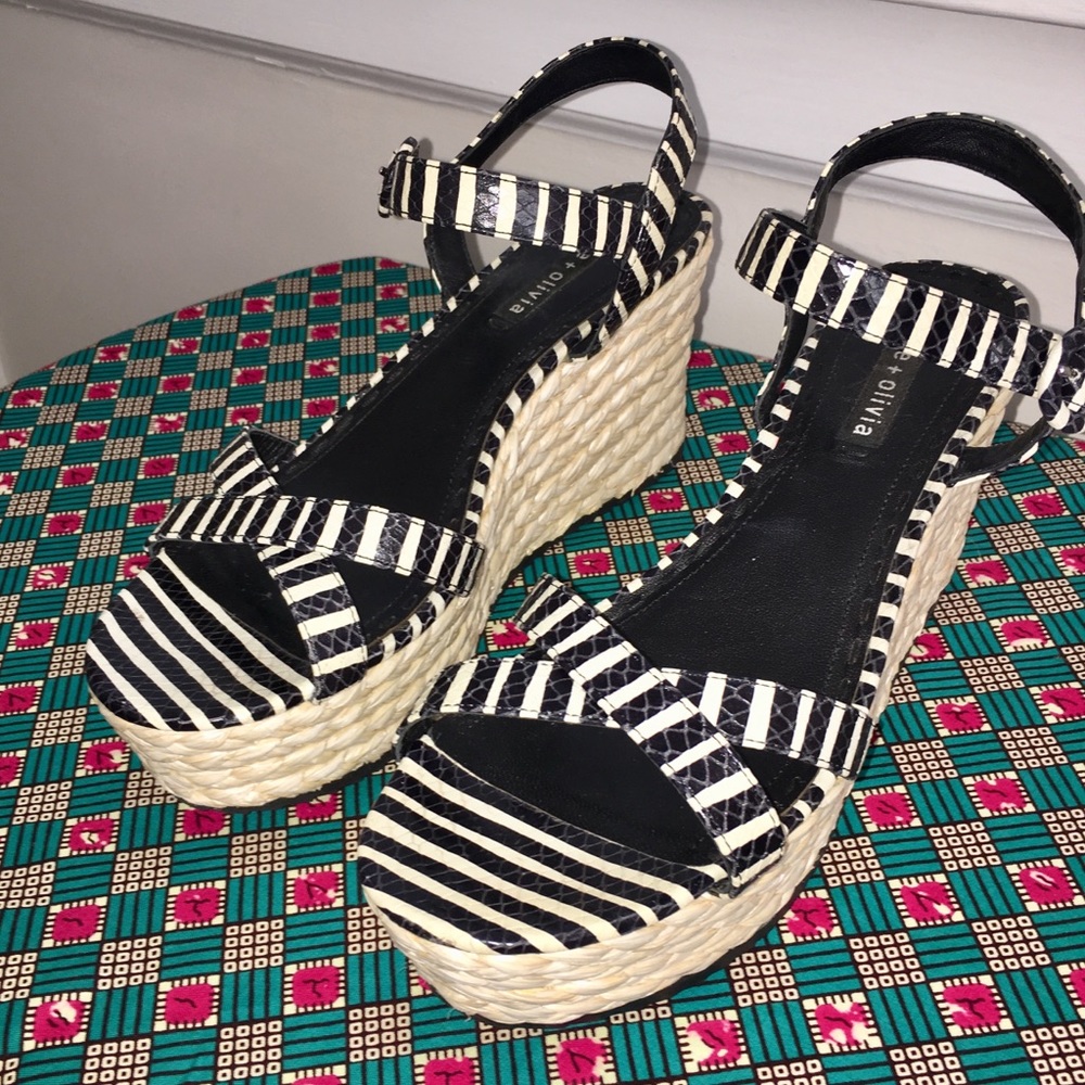 Alice & Olivia Striped Black & White  Platform Espadrilles Size 7.5  EU 37.5